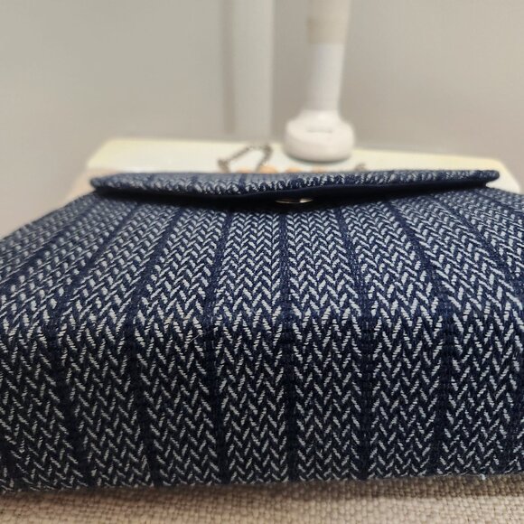 Navy clutch by d'margeaux - Picture 5 of 7